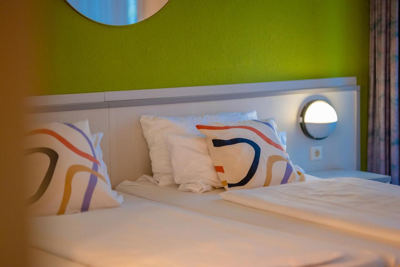 Hessenland Hotel Kassel Innenstadt By Stay Awesome Zewnętrze zdjęcie